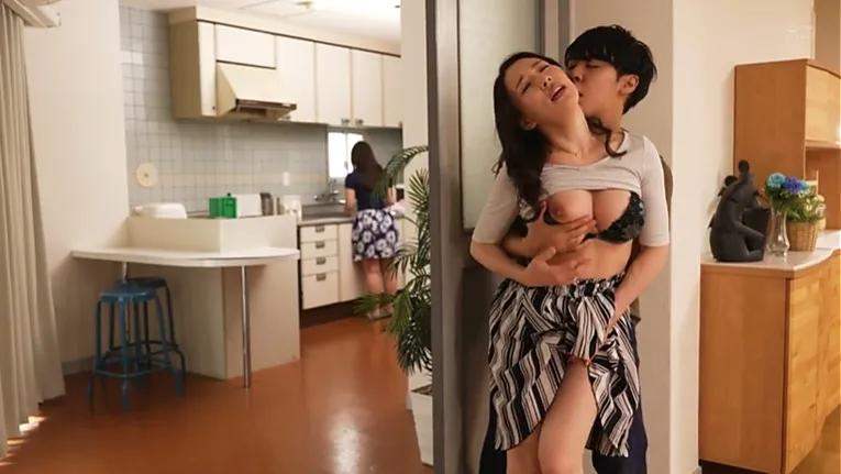 phim sex đồng tính nam của mỹ,sex lai may bay ba gia,lê kim loan xxx Chồng bất lực nhìn vợ mình bị sếp cũ địt - Sora Amakawa